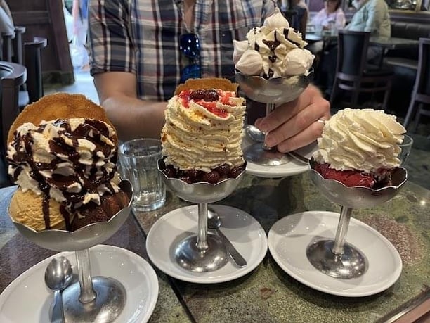 Glace gourmande chez berthillon puis balade