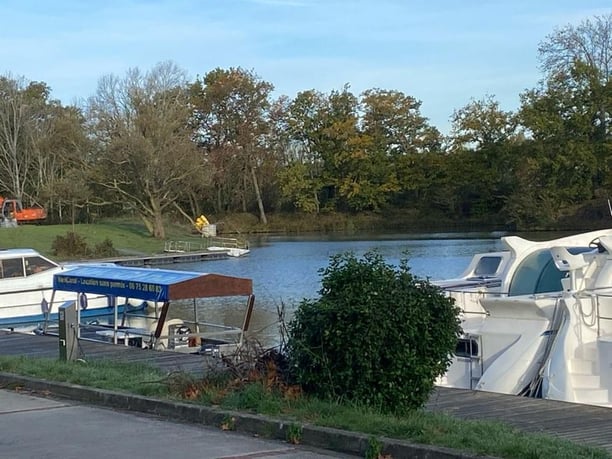 Balade Hivernale en Bateau ⛵ sur le Canal du Midi