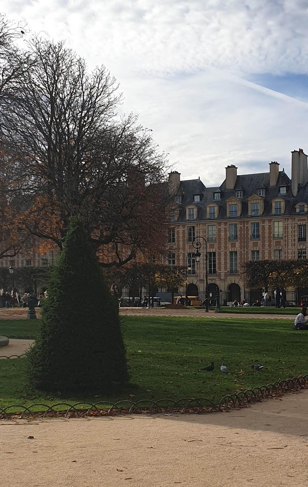 Le Marais de Victor Hugo avec Caroline C.