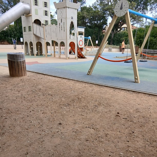 Menu Repas à Villa Poulbot et Café Compris