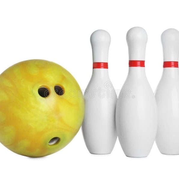 Bowling débutanteles aidants sont  là  