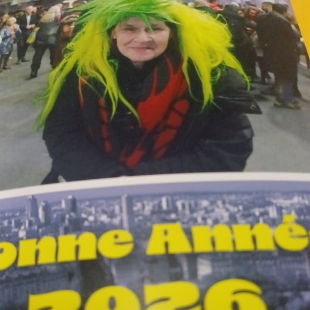 DANCING DUPLEX DIX HUIT JANVIER ANVIER THÈME D'ÊTRE EN GROUPE