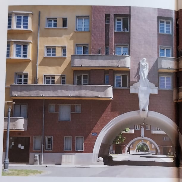 la cite 212 du blanc mesnil