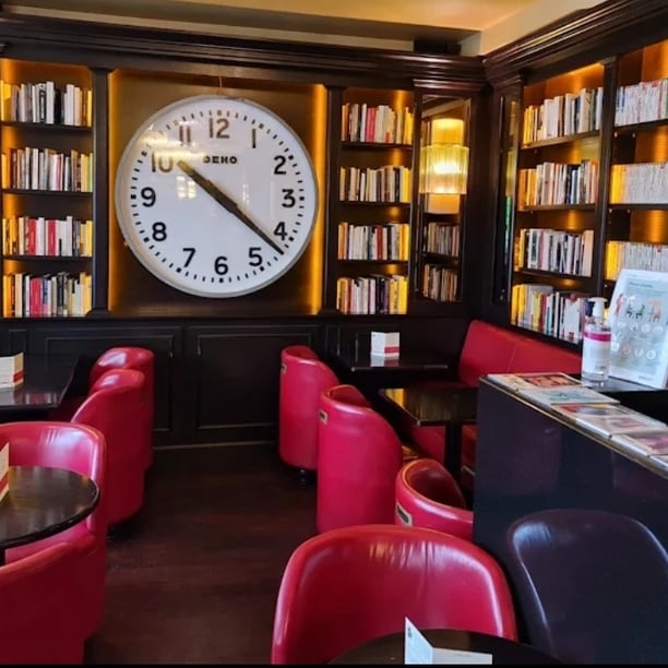 Diner a la brasserie litteraire " Les editeurs"