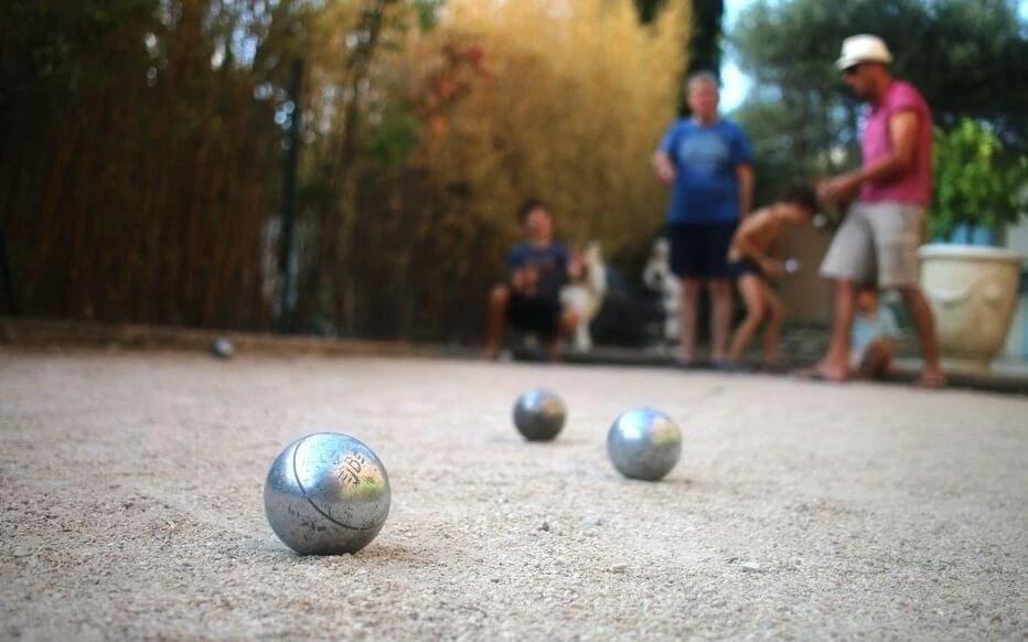 La pétanque du mardi, ça vous dit ?